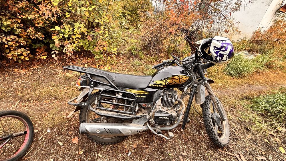 Продам мотоцыкл GSX 200cc