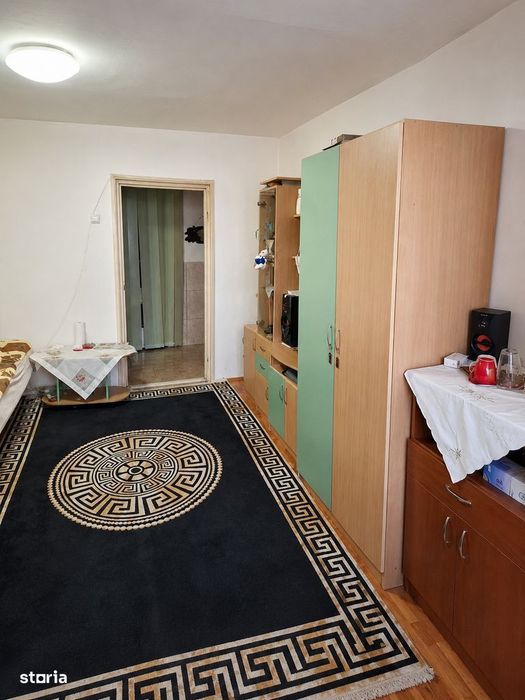 Garsonieră confort 1 de vânzare, etaj 2 , mobilată — fotografia 1