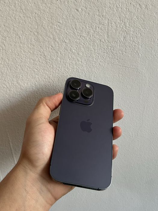 Продам IPhone 14 pro 256 gb