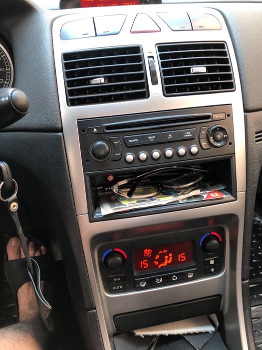 Dezmembrez Peugeot 307