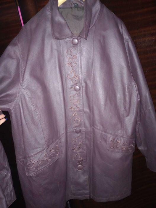 Haine de piele mărimi mari