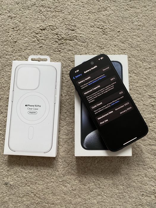 iPhone 15 Pro Fullbox