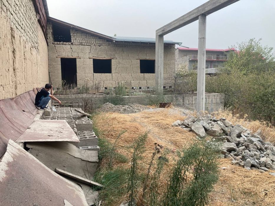 Продаётся дом uy sotiladi