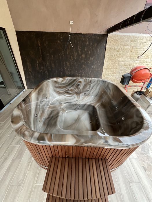 Ciubar patrat Acrilic