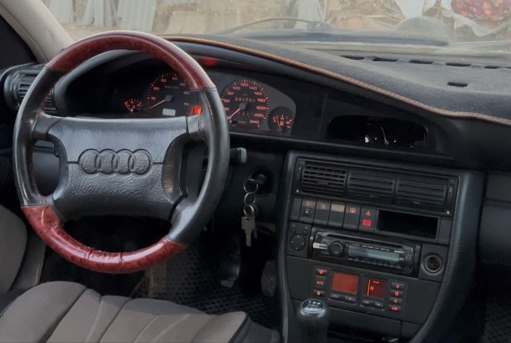 Audi 100 C4 сост четки минус жок