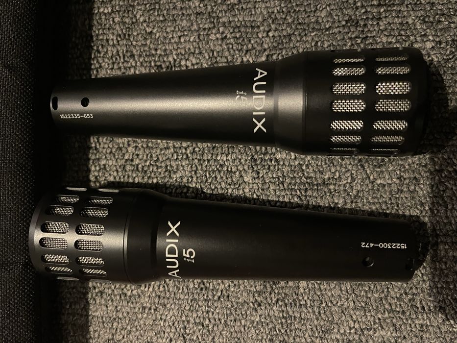 Vand microfon Audix i5.  Pret: 400lei buc