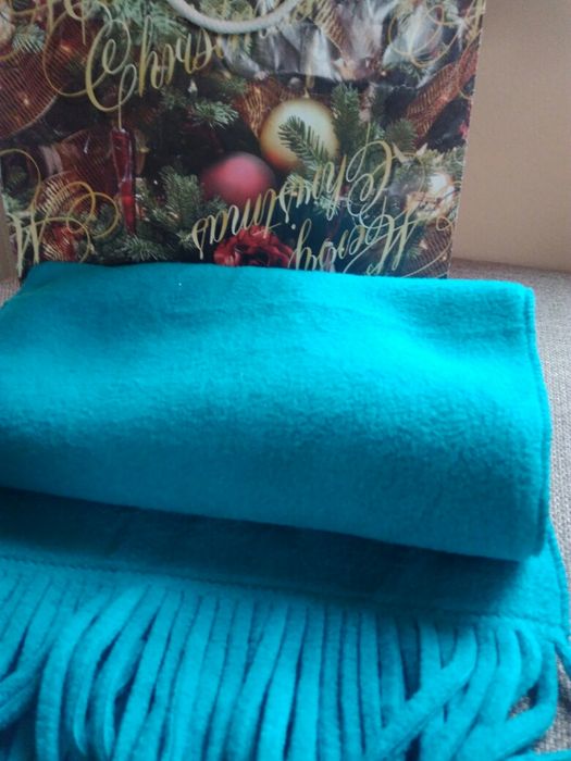 Чисто Нови шалове