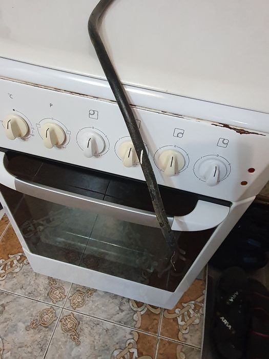 Б/У электроплита бренд Beko.