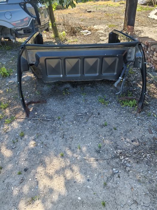 Заден кош - Mitsubishi L200 - 2008г