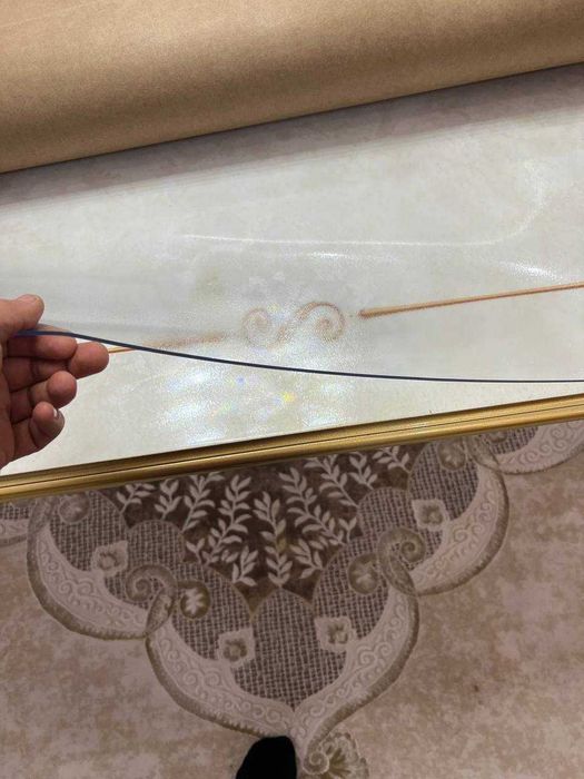 Прозрачная пленка на стол