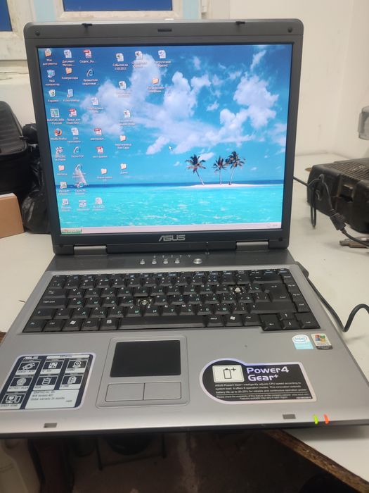 Продам ноутбук Asus