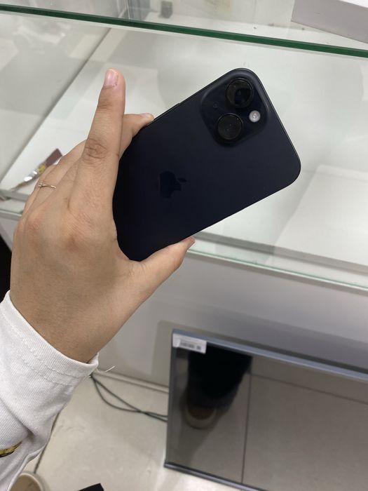 iPhone 15 128GB Идеальное состояние