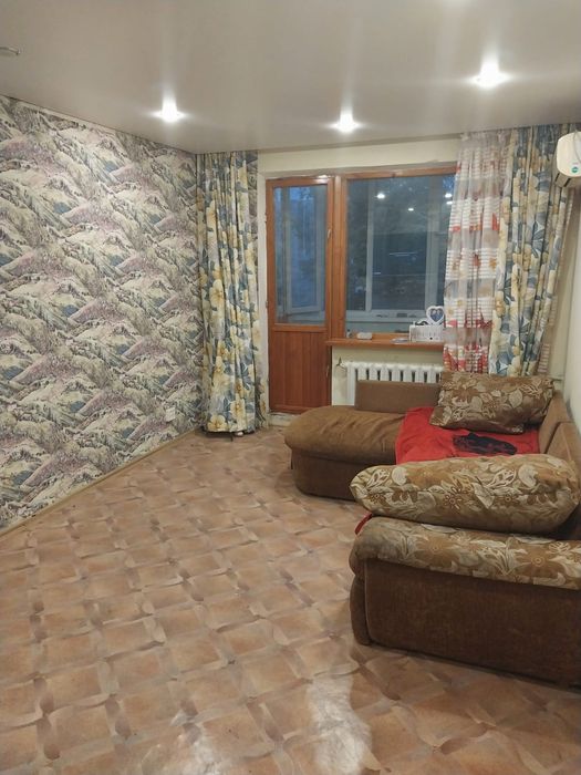 Продам 2 комнатную квартиру