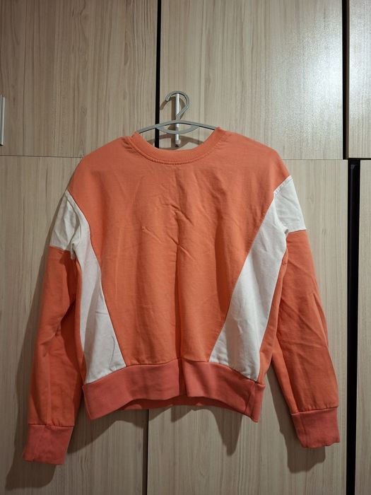 Дамска блузка а дълъг ръкав,цвят корал