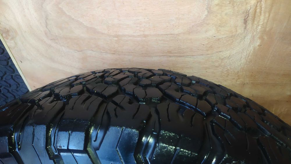 BF Goodrish резина 285\75\16