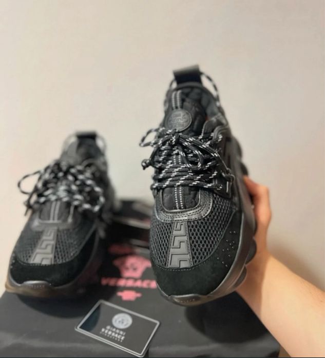 Versace Chain Reaction