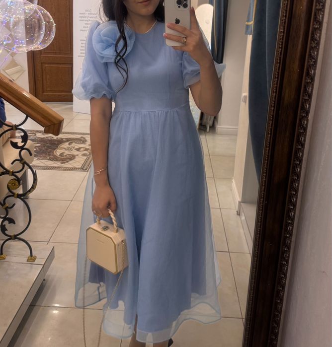 Платье вечернее в отличном состоянии