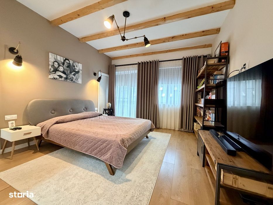 Penthouse panoramic – 180 mp utili, terasă superbă către Tâmpa