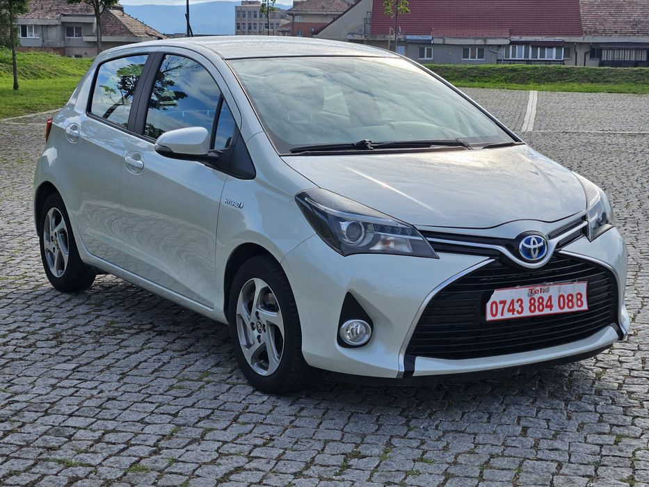 TOYOTA Yaris 2015 — imagine 2