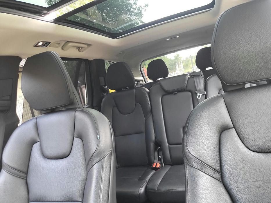 Volvo XC 90 B5 7 Locuri Inscription Camere 360 Panoramic  / Harman Kardon  / cârlig electric, scaune și volan încălzit.
