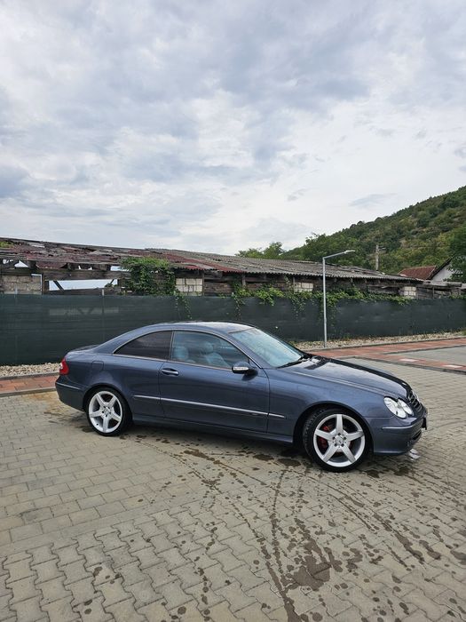Vand mercedes clk200 citeste descrierea