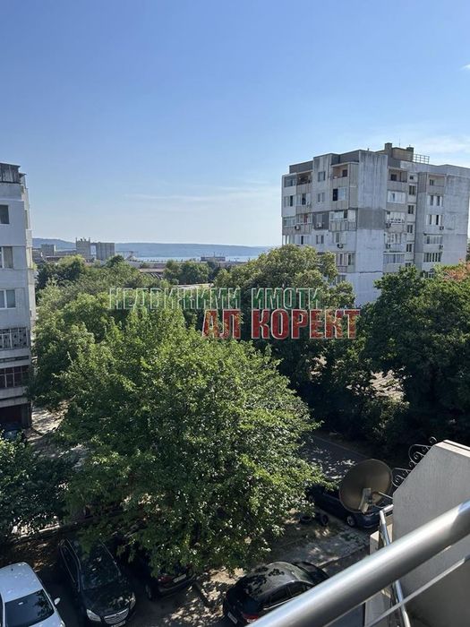 3-стаен в Варна-Трошево площ 110кв. м.  цена 850 евро