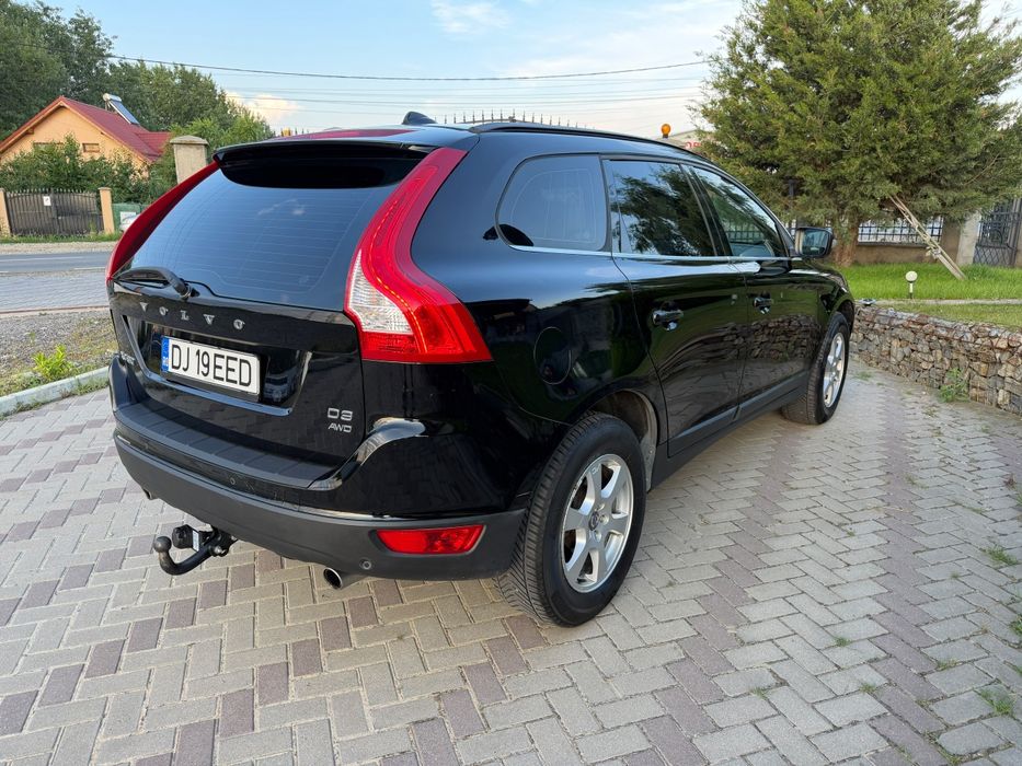 Volvo Xc 60 / an 2012 / euro 5 / 4x4 /