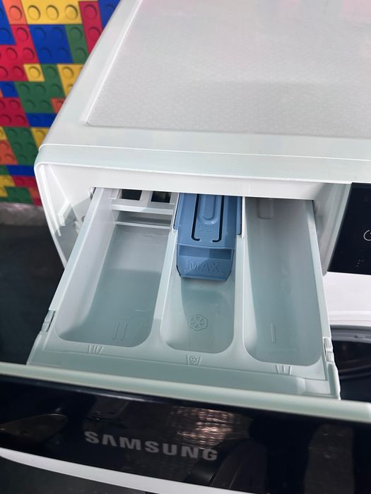 Samsung-9кг/Германия/Перфектен