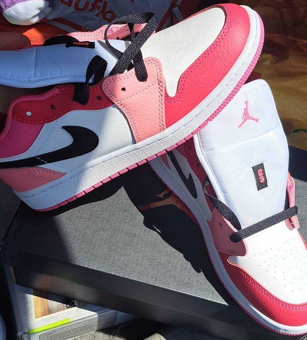Air Jordan 1 Low Retro Pink Red (GS)