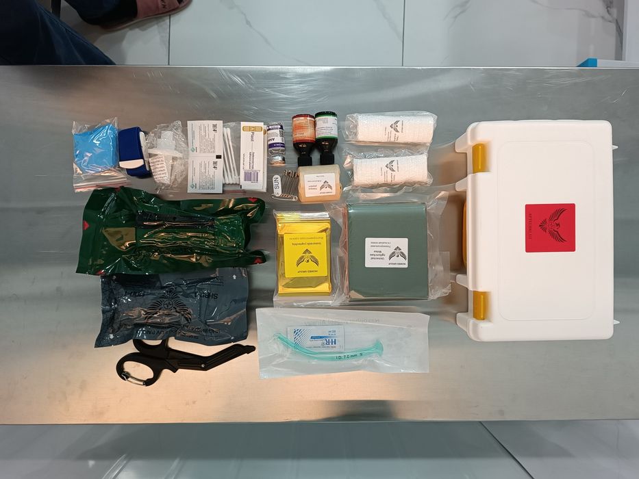 Universal avto aptechka – sayohat, sport, tog‘, uy va ofis uchun