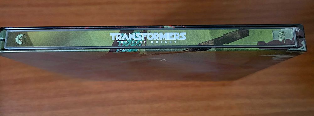 Vand steelbook Transformers - The Last Knight bluray 3D+2D, nerulat