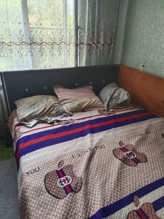 Продам мастрас с кроватью