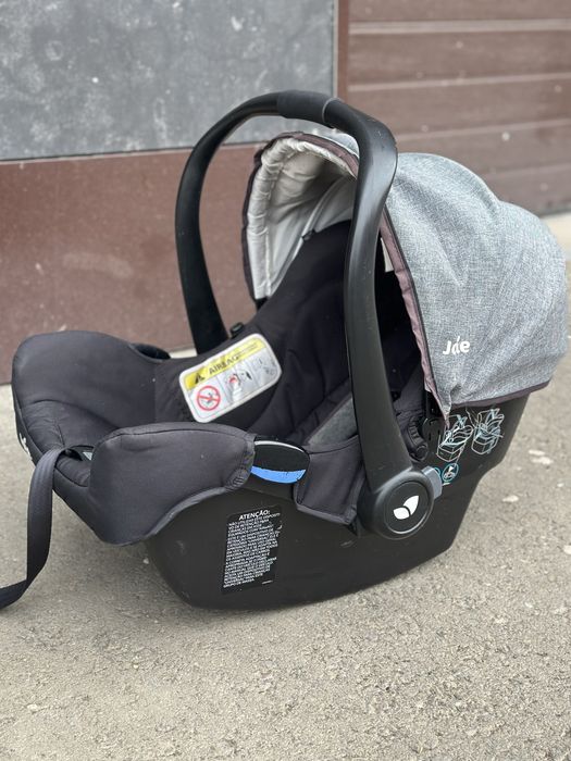 Продам автолюльку Joie