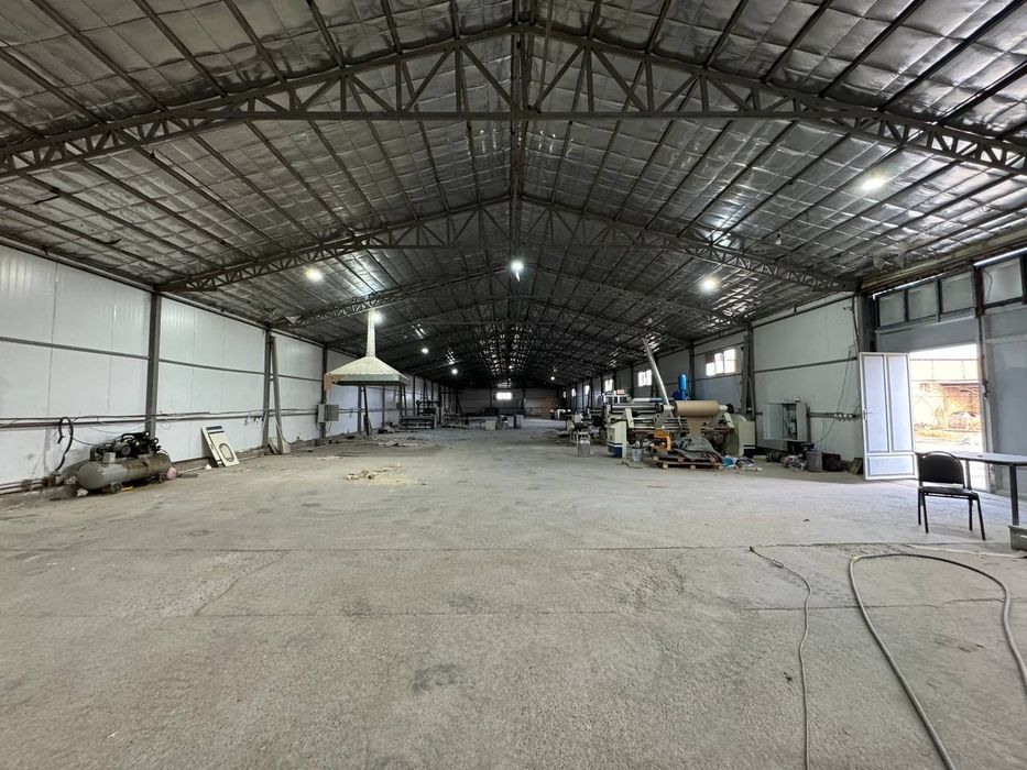 Noturar bino ishlab chiqarish eki sklad,