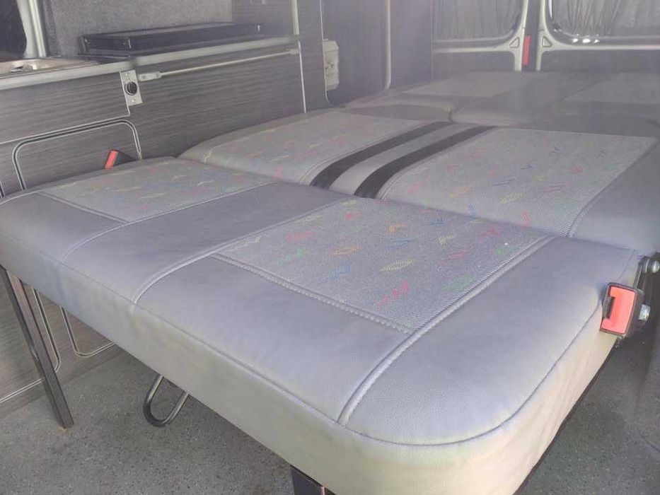 2009 Volkswagen Caddy Maxi campervan