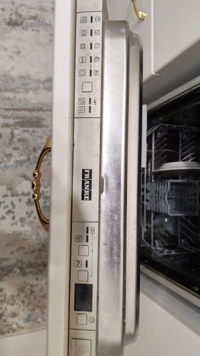 Посудомоечная машина