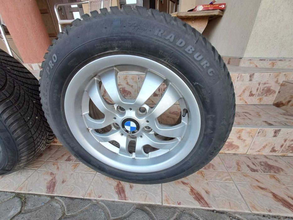Vând Set Roți BMW R16 + Anvelope All-Season NOI (205/55 R16)