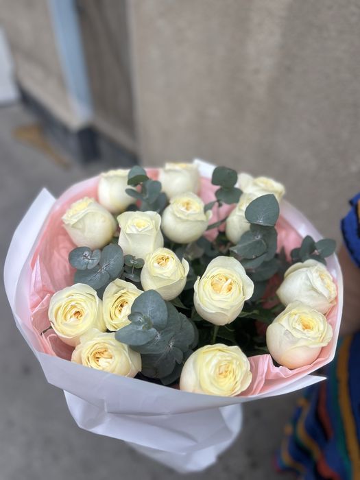 букет продается 7000