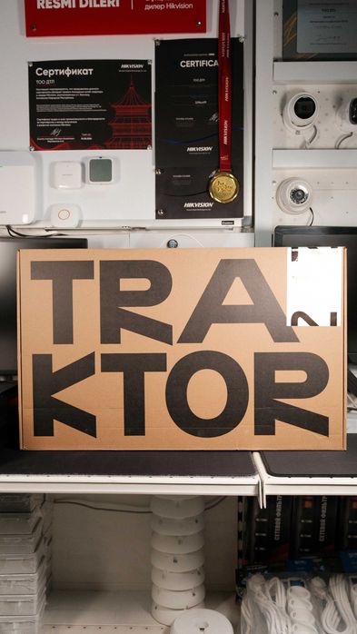 Native Instruments Traktor MX2 DJ контроллер