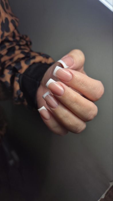 Услуги маникюр/ педикюр