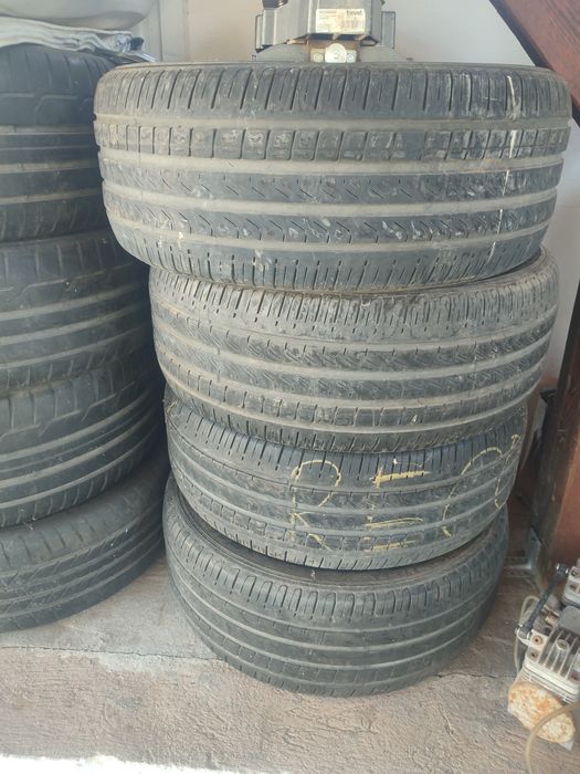 Vând anvelope second