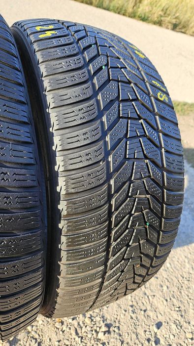 225/40 R18 • Iarna • Hankook Winter I cept evo 3 92V XL | 2 buc | DOT 2024 | Pret/buc