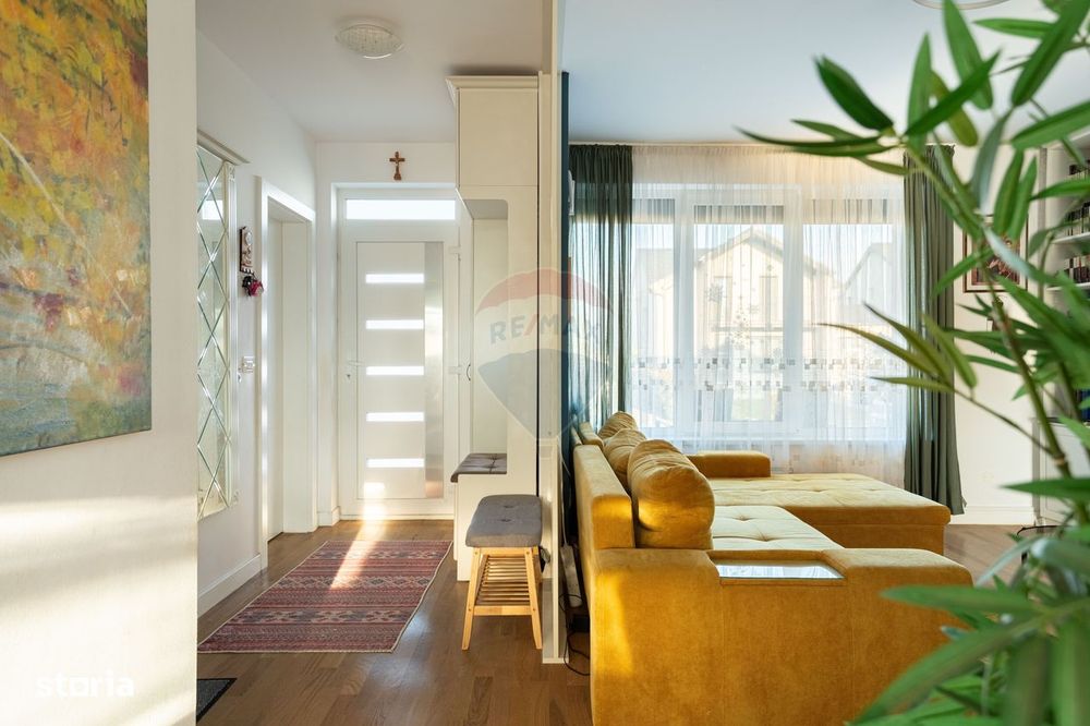 Casă moderna la cheie, cu teren 336 mp de vânzare în Westfileld Arad