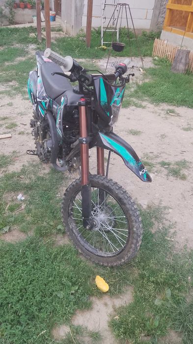 Vând motor cros kxd pro germani 125cc