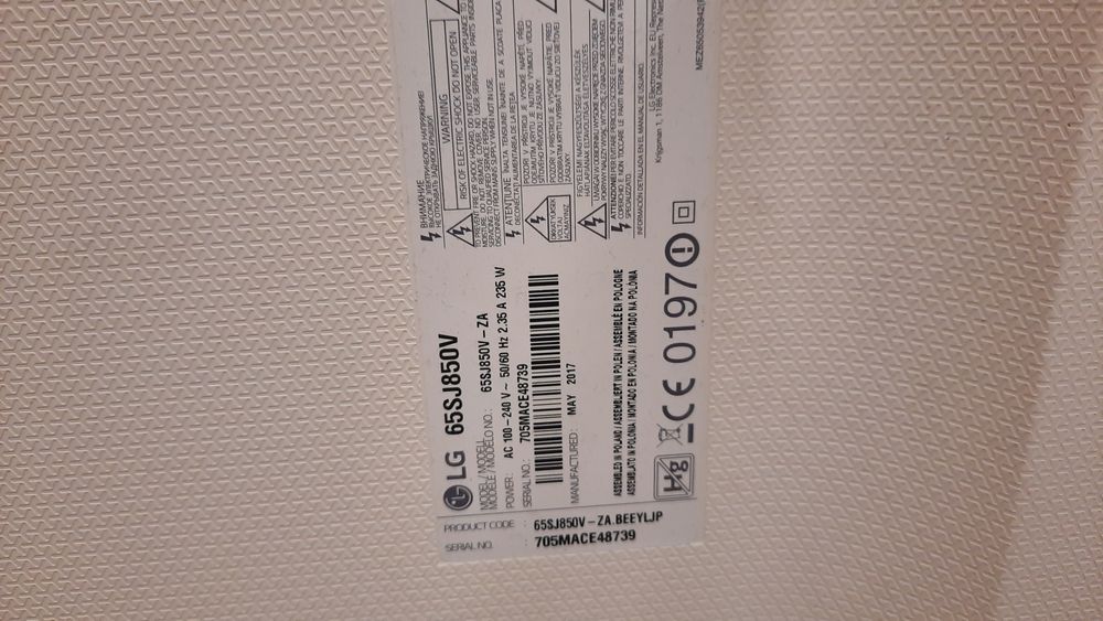 Tv LG diagonală 166"