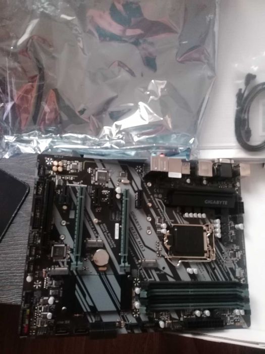 Материнская плата Gigabyte H370 HD3