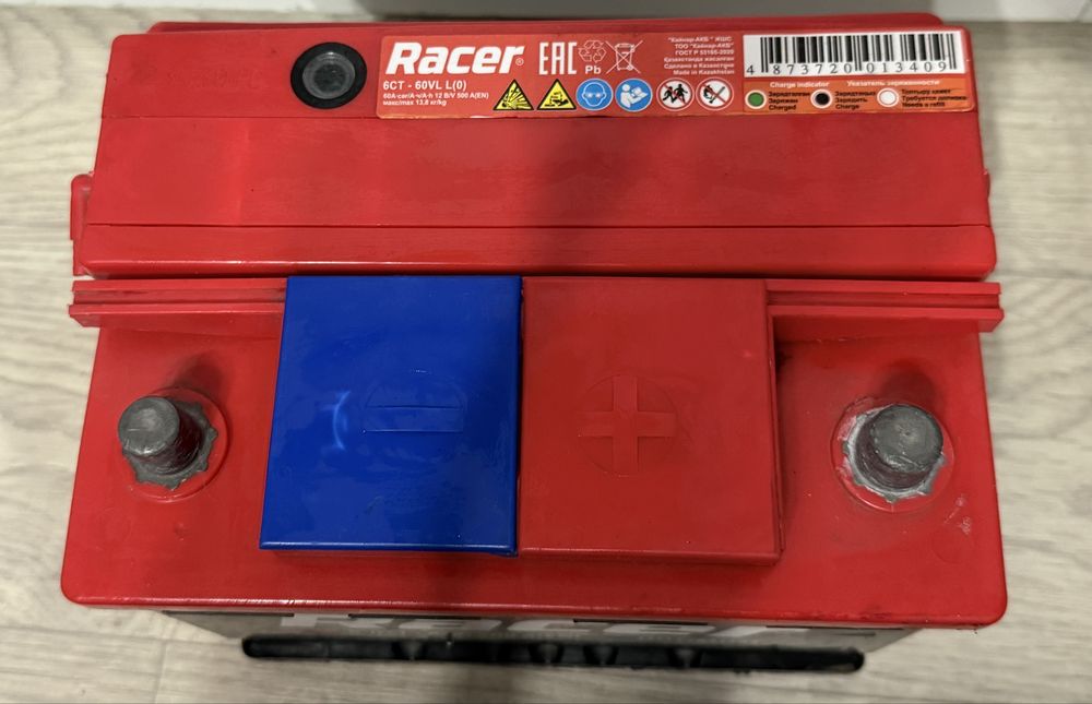 Продам аккумулятор Racer 6CT-60VL