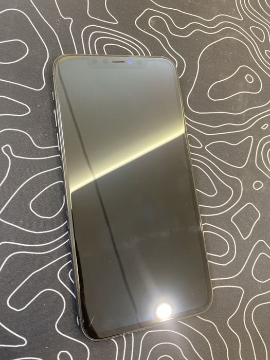 iphone 11 Pro Max в отличном состоянии