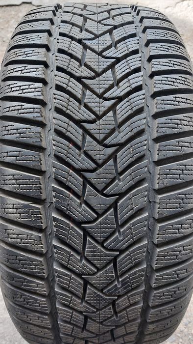 Зимна гума 225/40/18 Dunlop Winter Sport 5 един брой