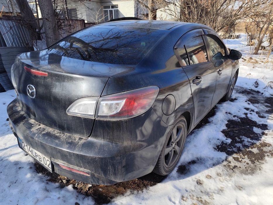 Продам или обменяю Мазду 3 на кроссовер